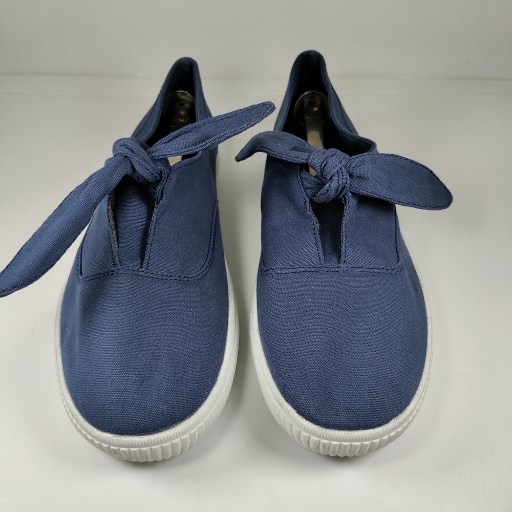 Comfortview Anzani Sneaker Womens Sz 11M Athletic Comfort Shoes Bow Accent Navy